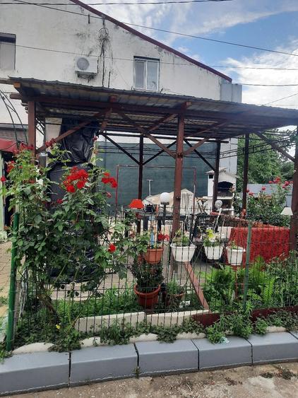 Casă cu Teren 165 Mp în Central