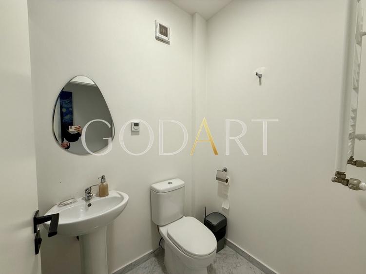 Apartament cu 3 camere decomandat, mobilat în Herăstrău