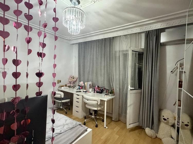 Apartament cu 3 camere decomandat, mobilat în Sebastian