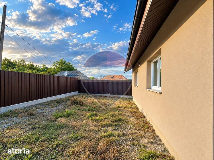 Casă cu 3 camere cu Teren 579 Mp în Faraoani