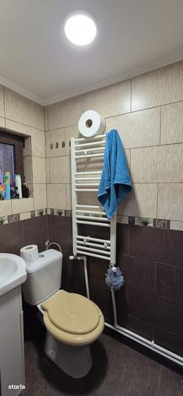 Casă cu 4 camere în Palas