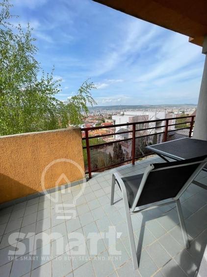 Apartament cu 3 camere semidecomandat în Andrei Mureșanu