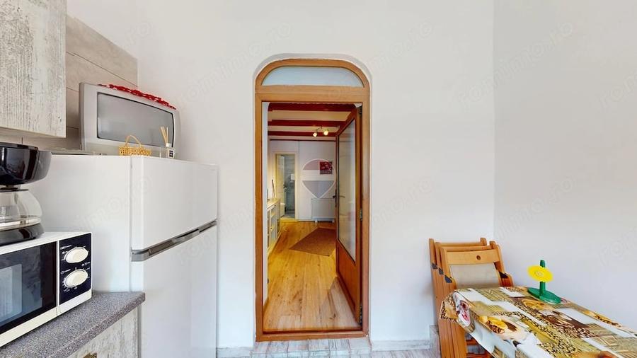Apartament cu 2 camere decomandat în Central