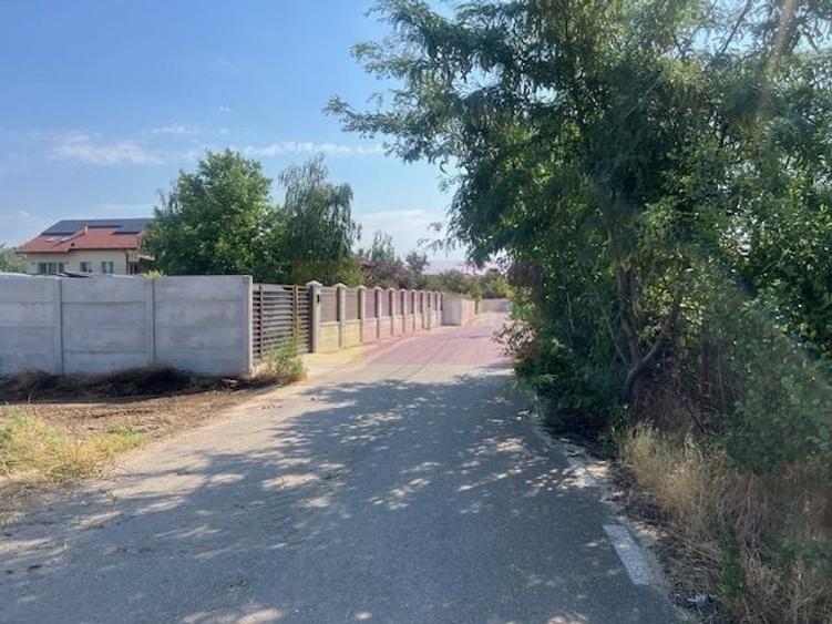Teren Construcții intravilan de 1000 mp, în Clinceni
