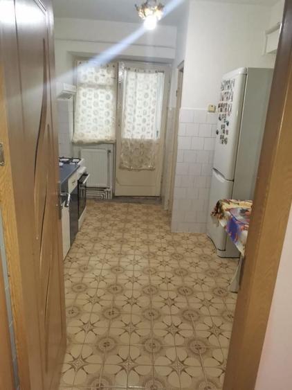 Apartament cu 2 camere decomandat în Micro 18