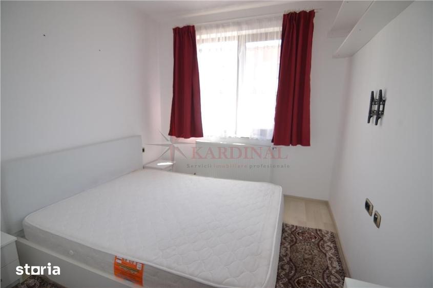 Apartament cu 3 camere decomandat, mobilat în Tractorul