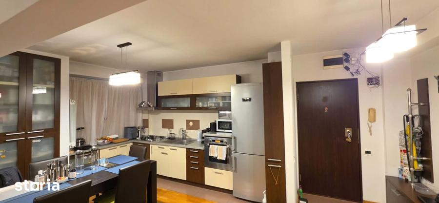 Apartament cu 3 camere în Nufărul