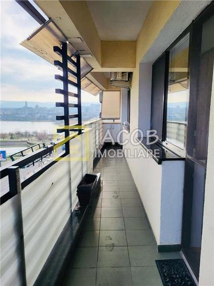 Apartament cu 2 camere decomandat, mobilat în 9 Mai