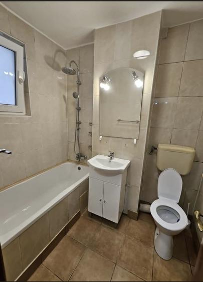 Garsonieră decomandată, mobilată în Berceni