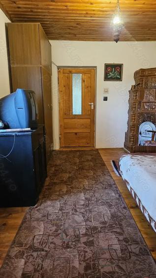 Casă cu 4 camere cu Teren 1300 Mp în Dițești