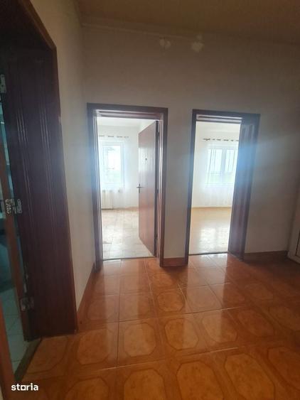 Spațiu comercial, de 110 mp, în Bartolomeu