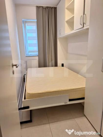 Apartament cu 5 camere decomandat în Central