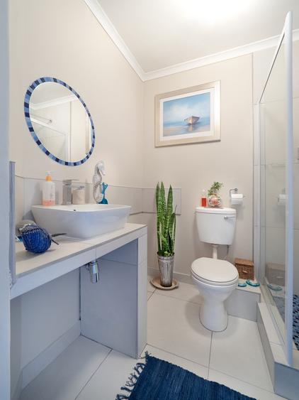 Duplex cu 4 camere cu Canalizare în Olteniței