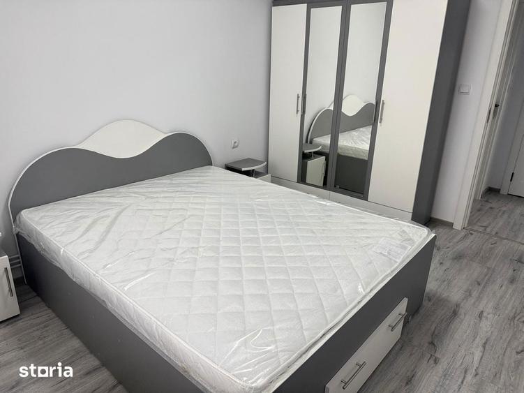 Apartament cu 2 camere decomandat în Micro 6