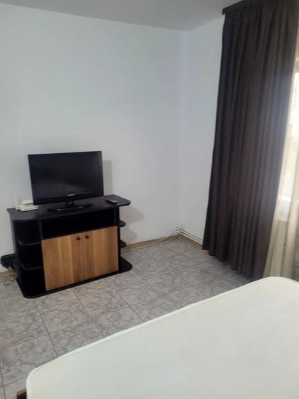 Apartament cu 2 camere semidecomandat în Dorobanți 1