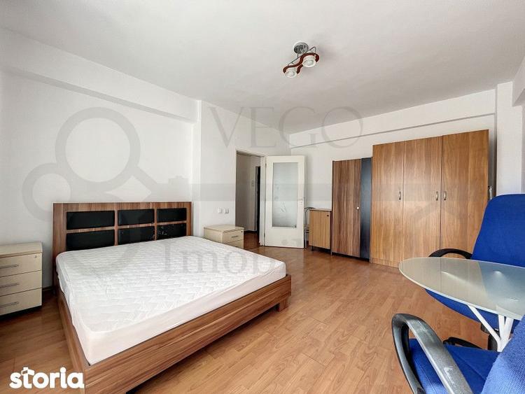 Garsonieră decomandată în Între Lacuri