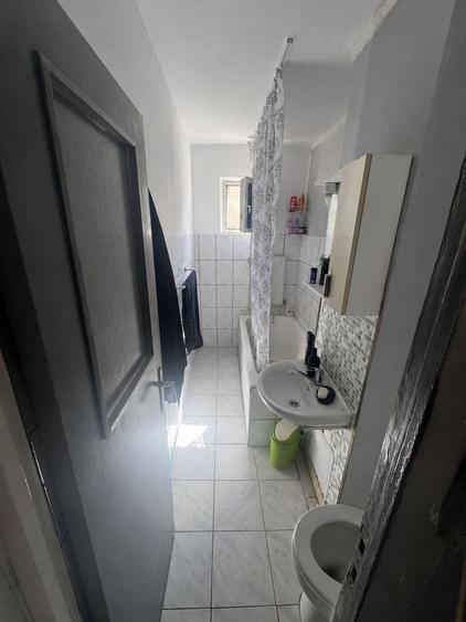 Inchiriez apartament 2 camere - 6