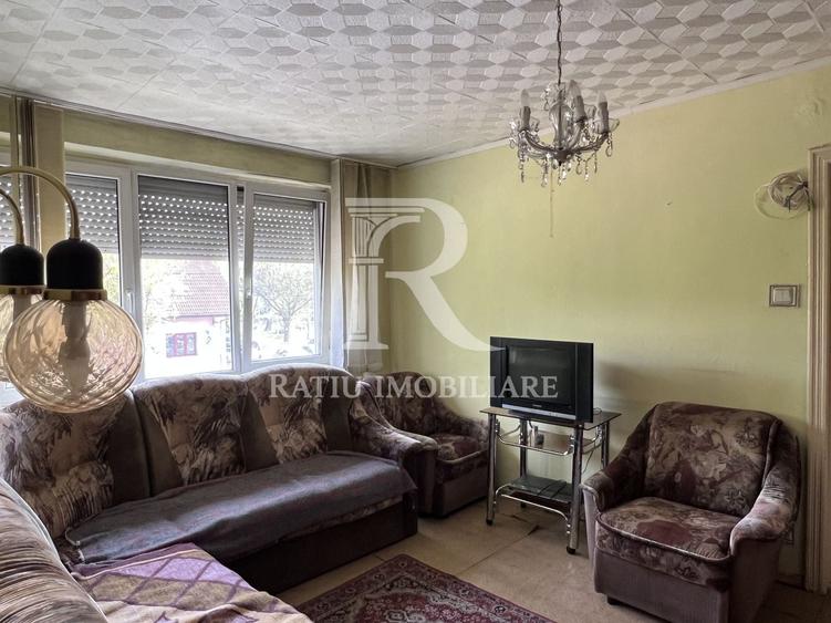 Apartament cu 2 camere semidecomandat, mobilat în Calea Aradului