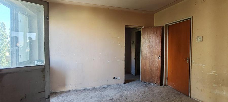 Apartament cu 2 camere nedecomandat în Rahova
