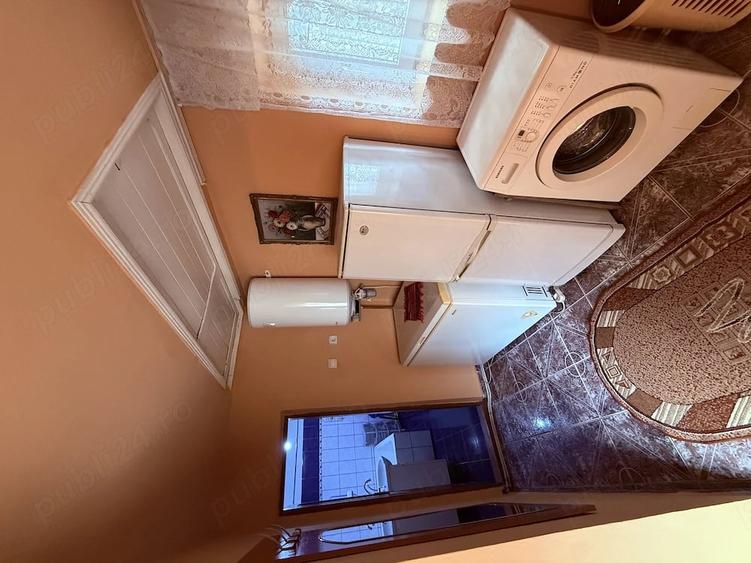 Casă cu Teren 230 Mp în Central