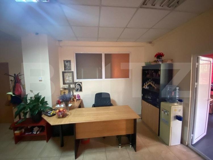 Casă individuală cu 5 camere cu Canalizare în 1 Mai