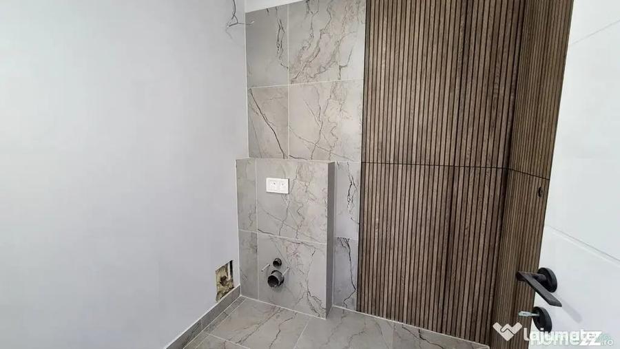 Apartament cu 4 camere decomandat în Zamora