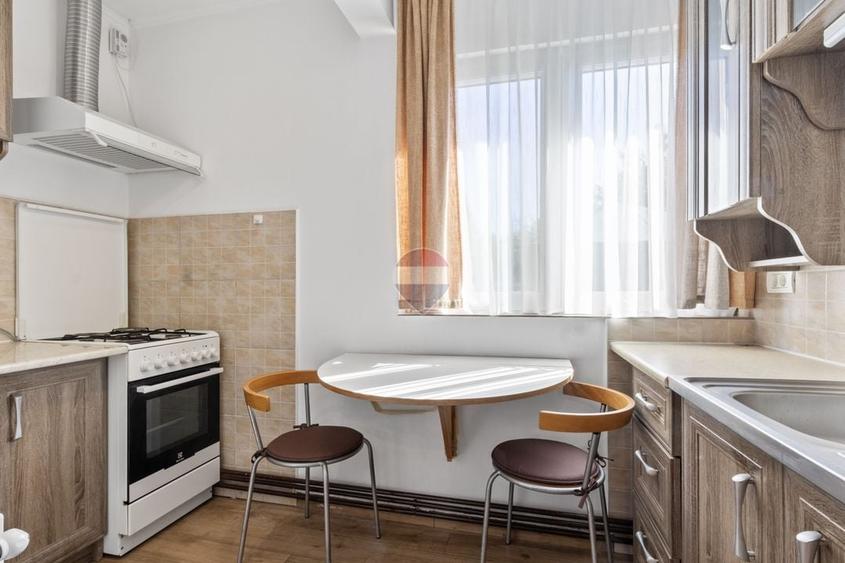 Casă individuală cu 4 camere cu Teren 250 Mp în Grădiște
