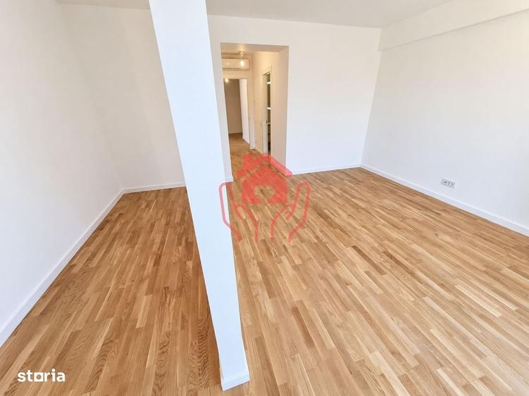 Apartament cu 3 camere în Est