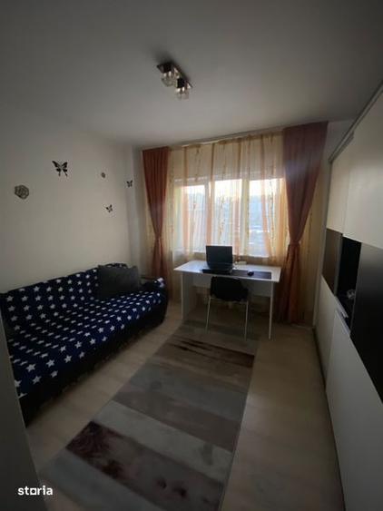 Garsonieră decomandată în Bradu