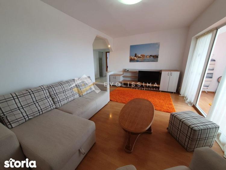 Apartament cu 3 camere decomandat, mobilat în Central