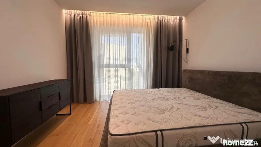 Apartament cu 2 camere decomandat în Herăstrău