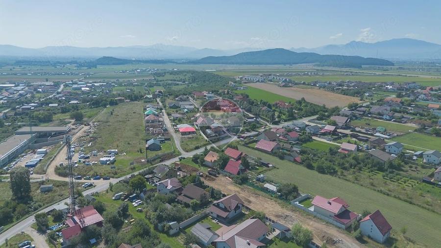 Teren 515 mp cu proiect de casa ?i autoriza?ie in curs Bod - 1