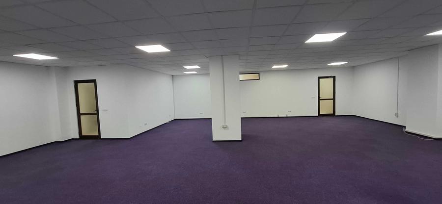 Spațiu comercial, de 35 mp, în Alexandru cel Bun