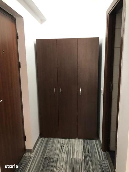 Garsonieră în Podu Roș