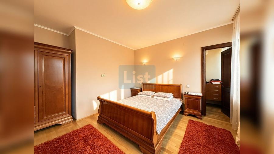 Casă individuală cu 5 camere cu Canalizare în Bună Ziua
