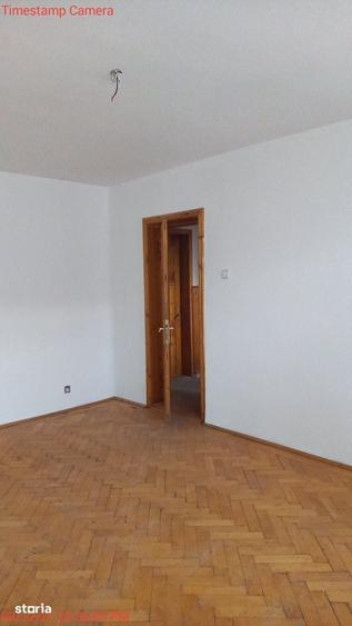 Apartament cu 4 camere decomandat în Ultracentral