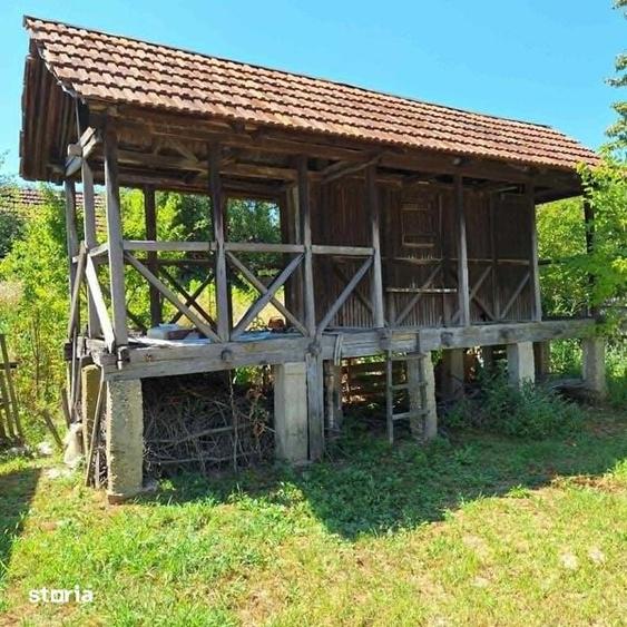 Casă cu 2 camere cu Teren 61 Mp în Central