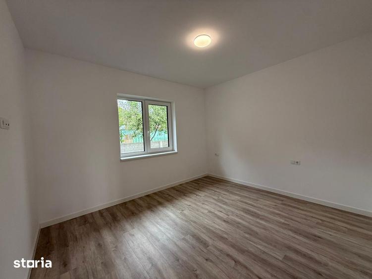 Casă cu 3 camere cu Teren 557 Mp în Cetate