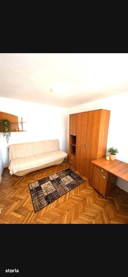 Apartament cu 3 camere decomandat în Ultracentral