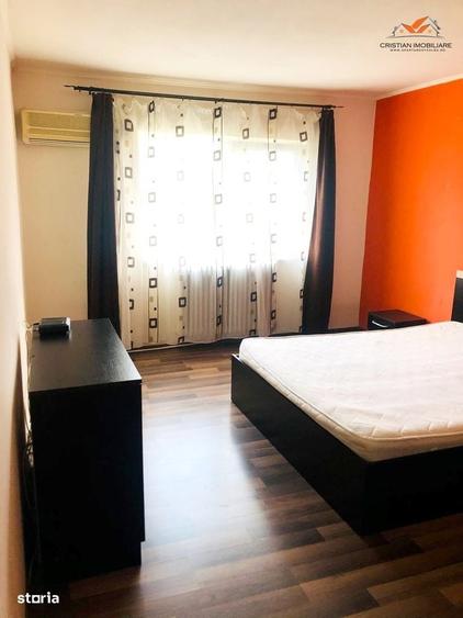 Apartament cu 2 camere decomandat în Cetate