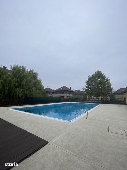 Casă cu 5 camere cu Teren 250 Mp în Central