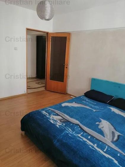 Apartament cu 2 camere decomandat în Buzaului