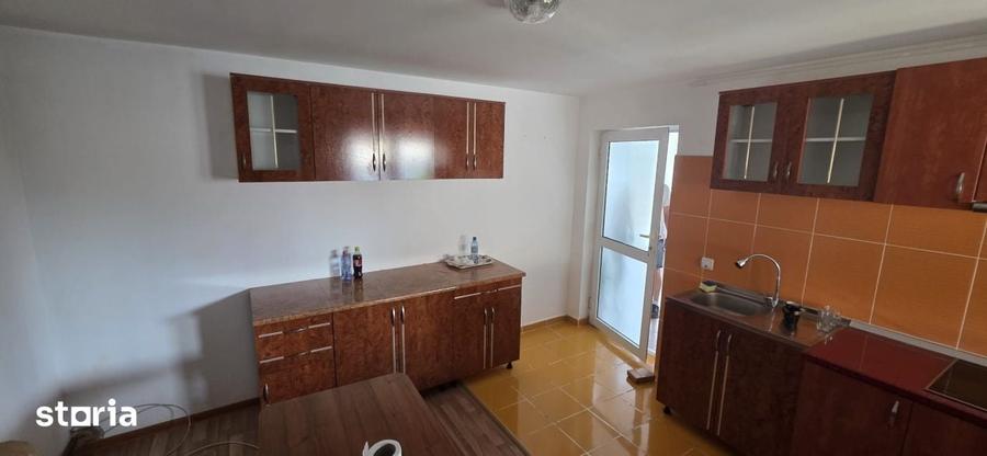 Casă cu 5 camere cu Teren 176 Mp în Tudor Vladimirescu