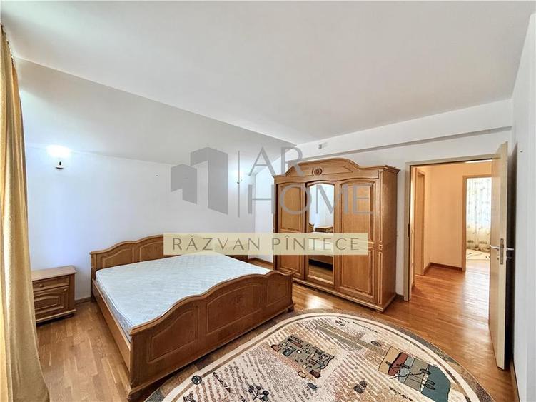Duplex cu 4 camere cu Teren 614 Mp în Bucov