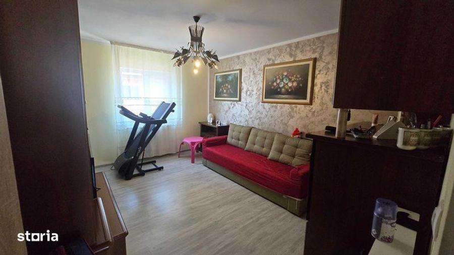 Casă cu 4 camere cu Teren 123 Mp în Copou