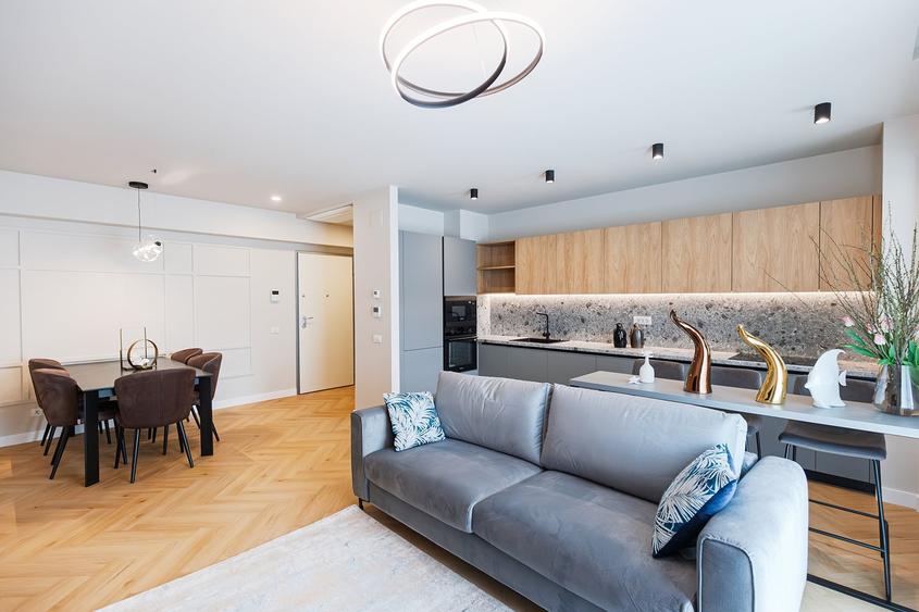 Apartament cu 3 camere semidecomandat în Pipera — fotografia 1