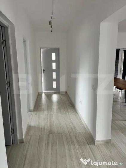 Casă cu 4 camere cu Teren 500 Mp în Central