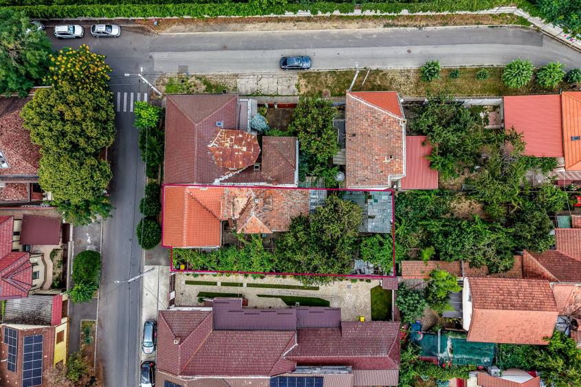Casă cu 3 camere cu Canalizare în Funcționarilor