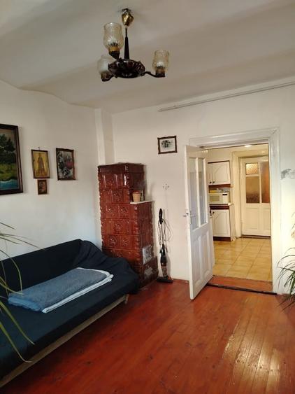Apartament cu 2 camere decomandat, mobilat în Victoriei