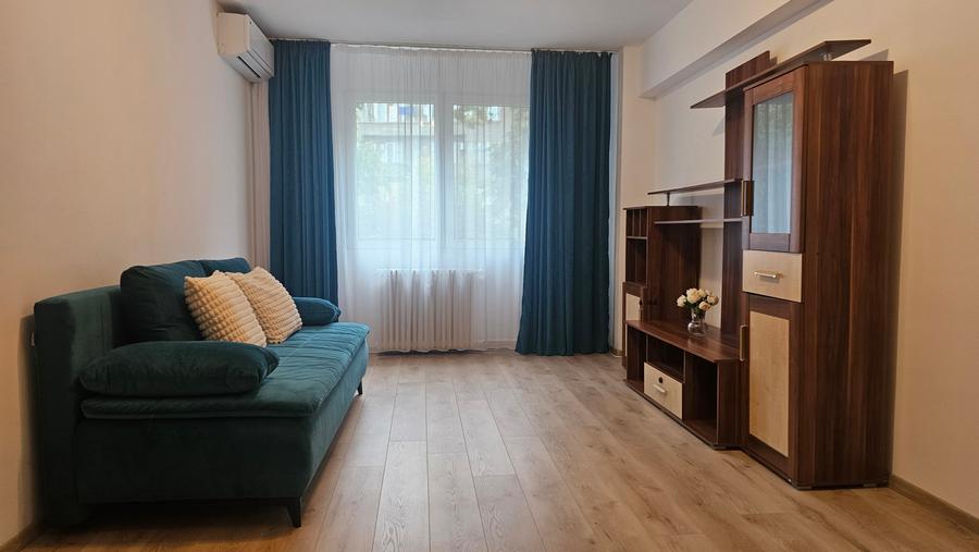 Apartament cu 2 camere semidecomandat în Națiunile Unite